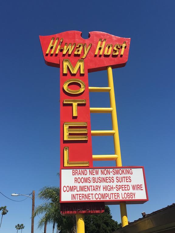 Hi-way Host Pasadena
