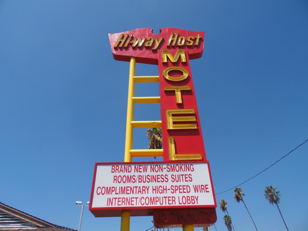 Motel Hi-way Host Pasadena